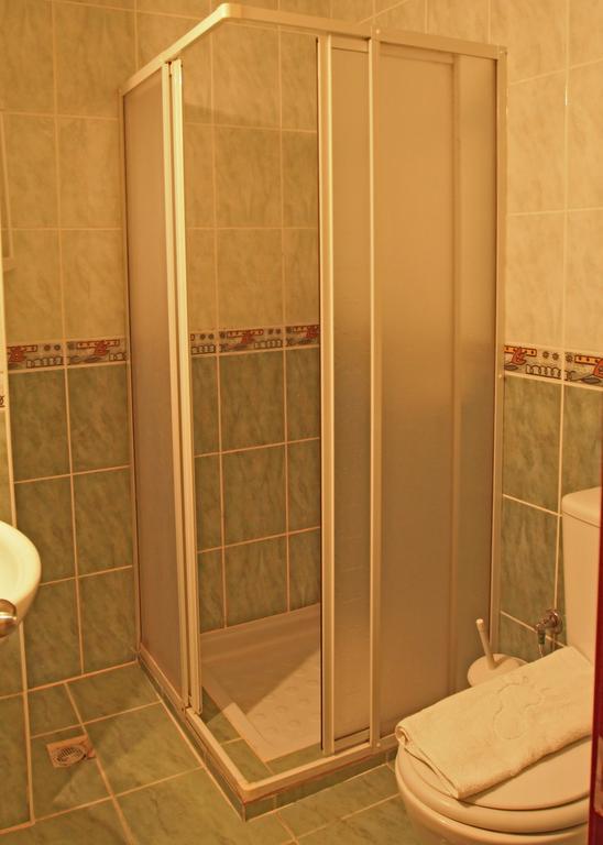 Cekmen Hotel Kemer Quarto foto